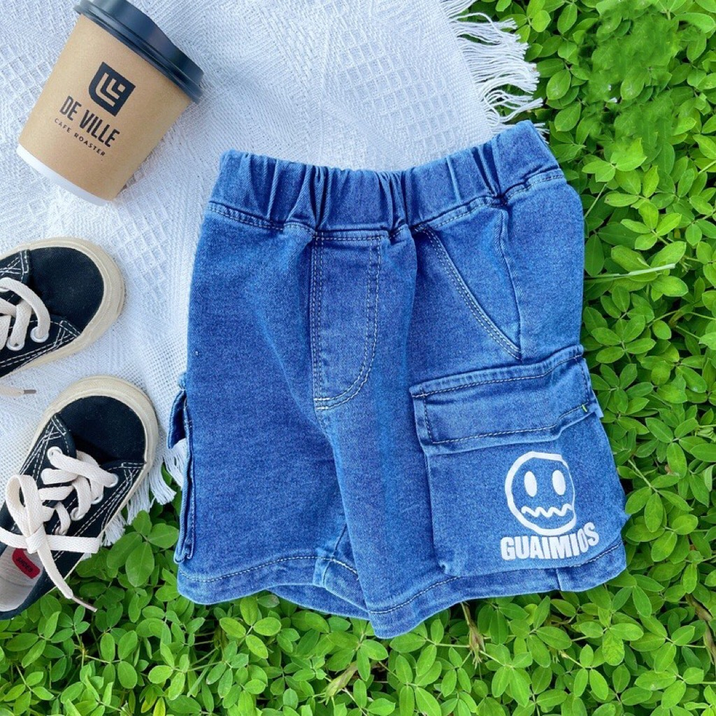 Quần sooc túi hộp mẫu tin mặt cười trên túi chó bé