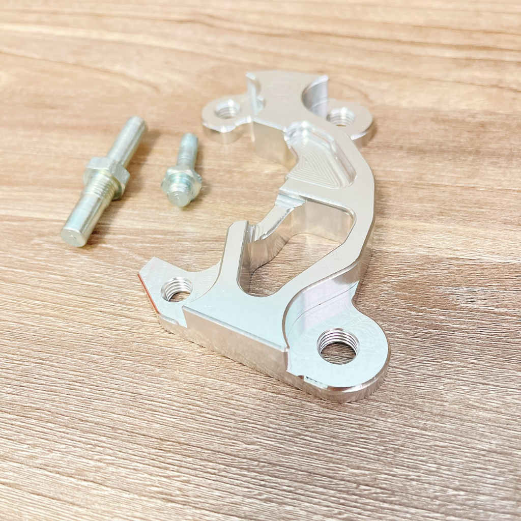 Pát trước Sirius FI đĩa 260,267mm xài heo zin theo xe