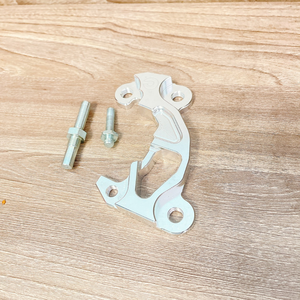 Pát trước Sirius FI đĩa 260,267mm xài heo zin theo xe