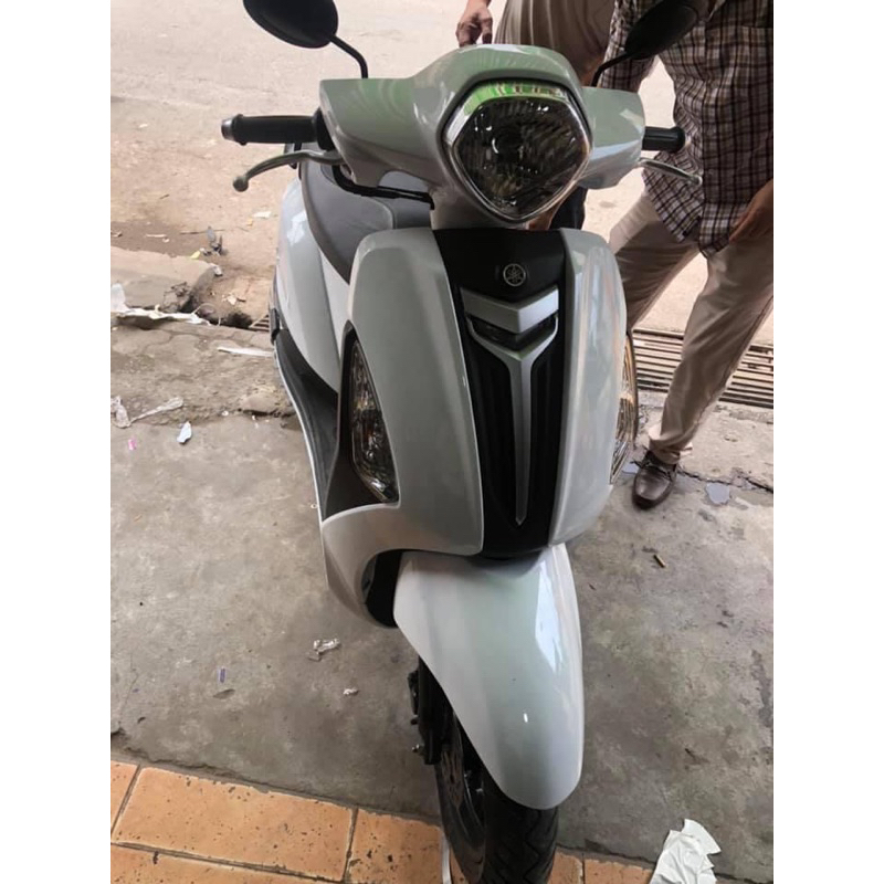 Decal màu trắng sứ cao cấp, Decal dán xe máy, ô tô