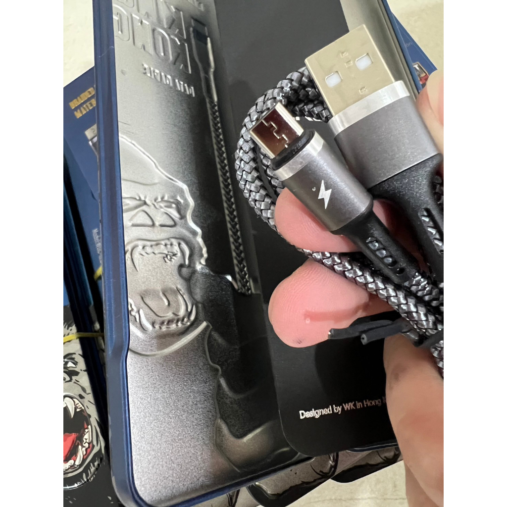 Cáp sạc WK WDC-128 bọc dù siêu bền 2.4A. sạc siêu nhanh