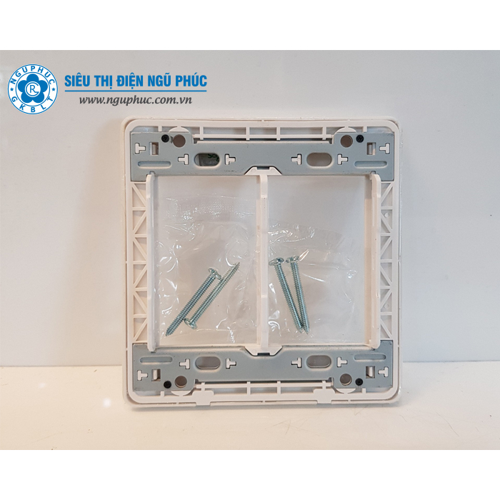 Mặt 2 thiết bị A3000T2 Concept - Schneider