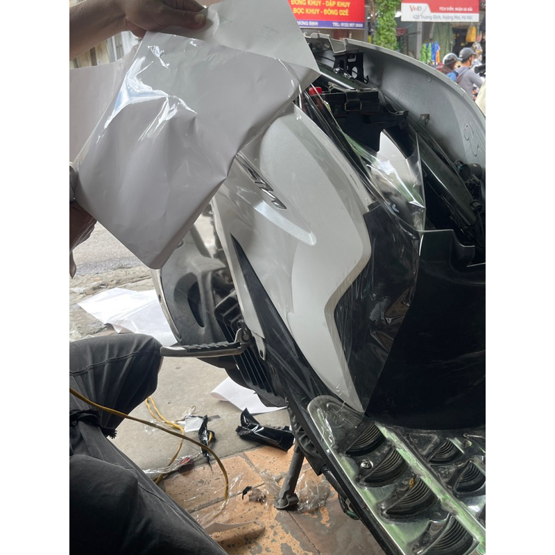 Decal ninong trong suốt cao cấp, Decal keo trong dán xe máy ô tô