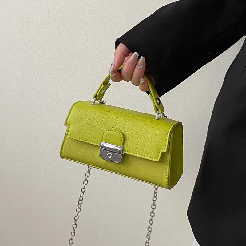 Túi CNk mini vuông