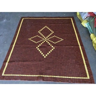 Chiếu trúc hạt đen có viền