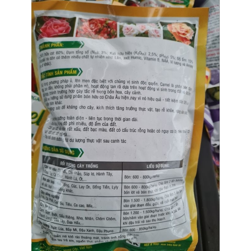 Phân bón Camel Vinaf chuyên dùng cho cây hoa hồng,cây cảnh  giúp cây đâm chồi, nhiều nụ, hoa to, lâu tàn túi 1kg.