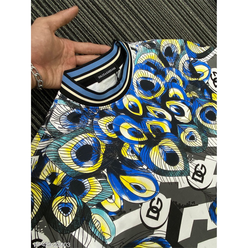 Áo phông lông công hoạ tiết nổi bật ,fom lên dáng đẹp 2023