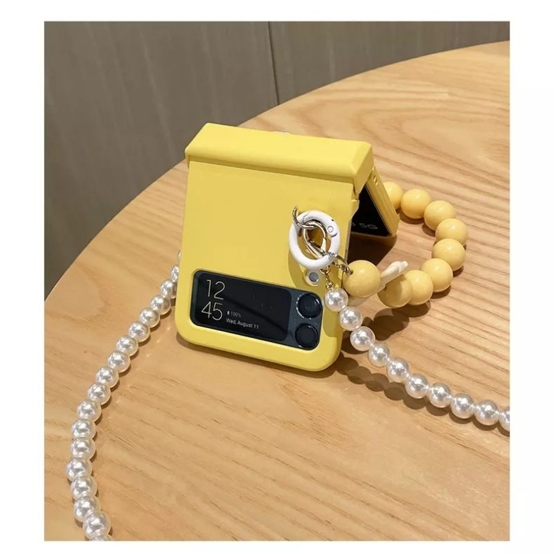 Nhiều màu - Ốp Z Flip5 - Flip3 - Flip4 5G pastel xinh xắn kèm dây hạt charm nơ và dây dài và thanh bản lề