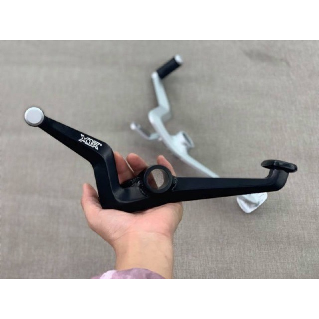 HÀNG LOẠI 1-Cần số 2 chiều nhôm nguyên khối X1R dành cho xe Exciter 150, hàng hãng, 2 màu trắng đen, hình thật sản phẩm