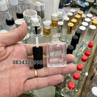 Chai chiết sơn móng tay
