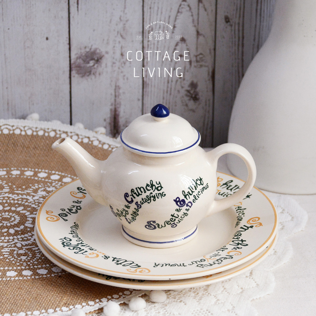 🧡 Ấm/ bình trà và dĩa chữ size 21cm, hiệu của Mỹ, phong cách vintage, có lỗi xem mô tả. Gốm Nhật, Âu 2hand