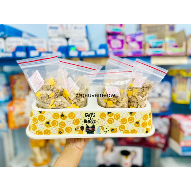 Taotaopets Freeze-dried Pet Snacks Thịt gà sấy khô nhiều vị mix cho chó mèo cưng - hộp 460gr