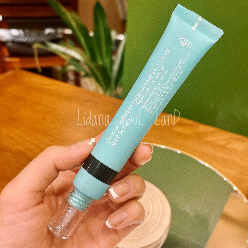Tinh chất rau má  tr! mụn Dermaphilia Control Solution Serum