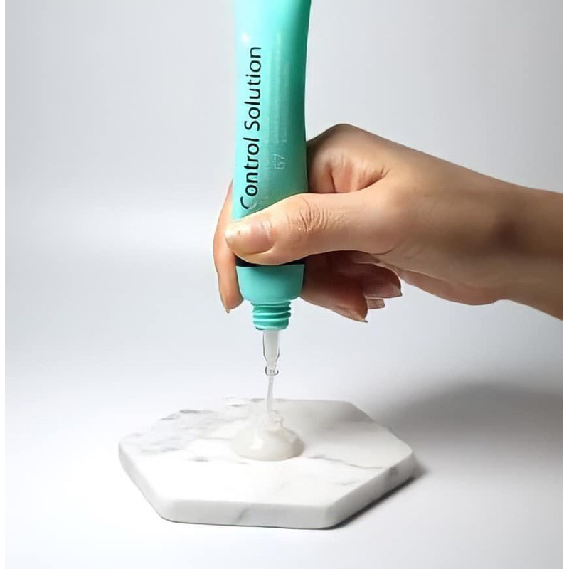 Tinh chất rau má  tr! mụn Dermaphilia Control Solution Serum