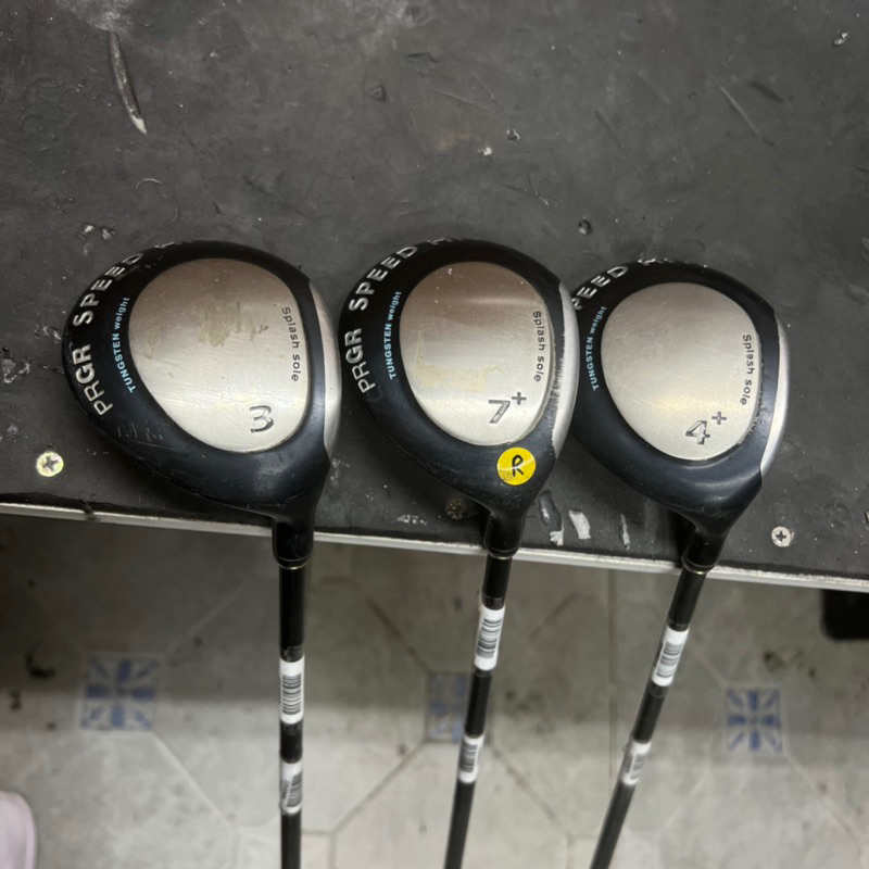 Gậy đánh golf