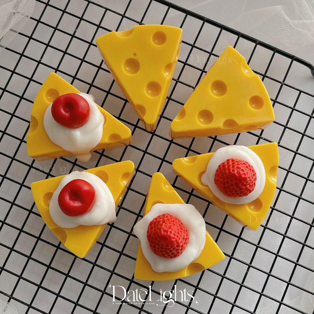 FREESHIP Nến sáp thơm hình Phô mai JUST SAY CHEESE -Datelights, DATENEYLAND. Trang trí, làm quà tặng
