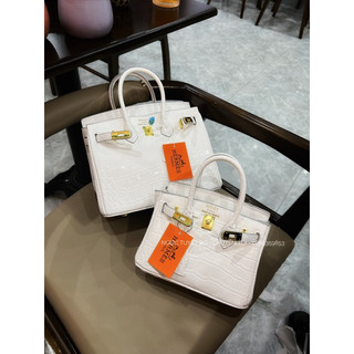HM brkin 2 quai da rắn size 20-25