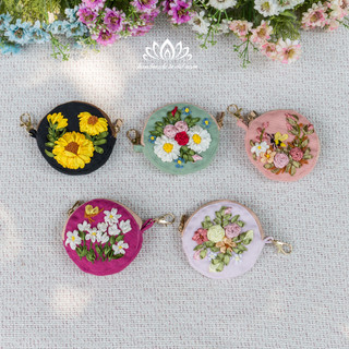Ví mini móc khóa thêu tay, nhỏ gọn xinh xắn