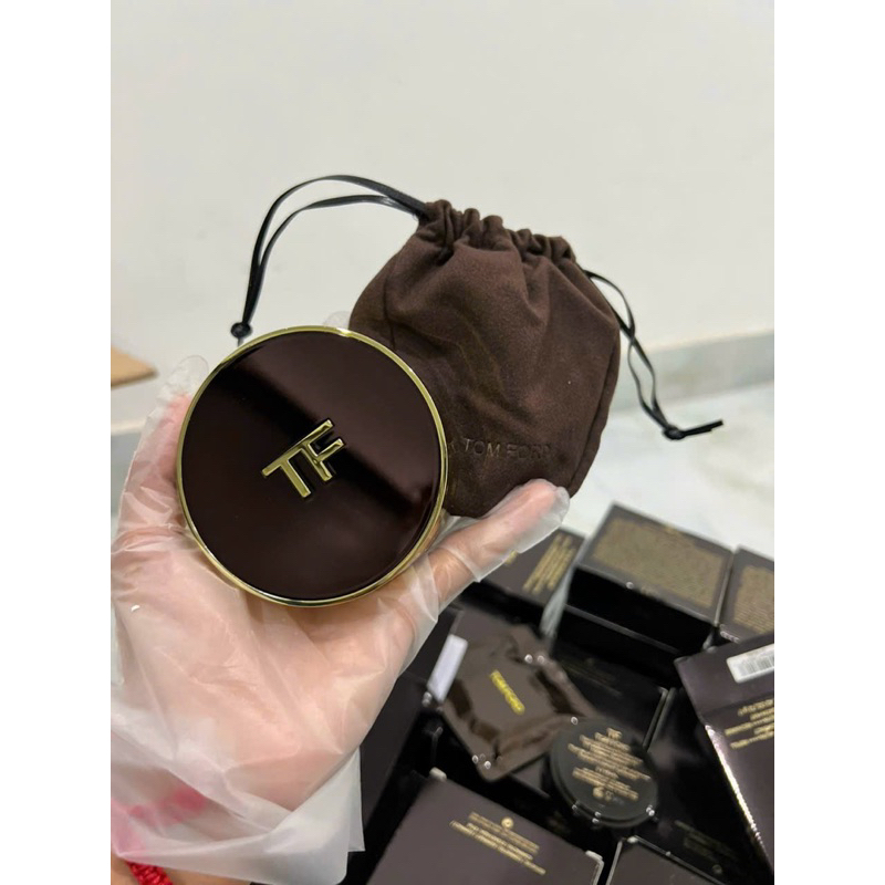 Phấn Nước / Cushion Tom Ford Traceless Touch Foundation Case Satin - Matte Cushion SPF 45 /PA++++ 2018