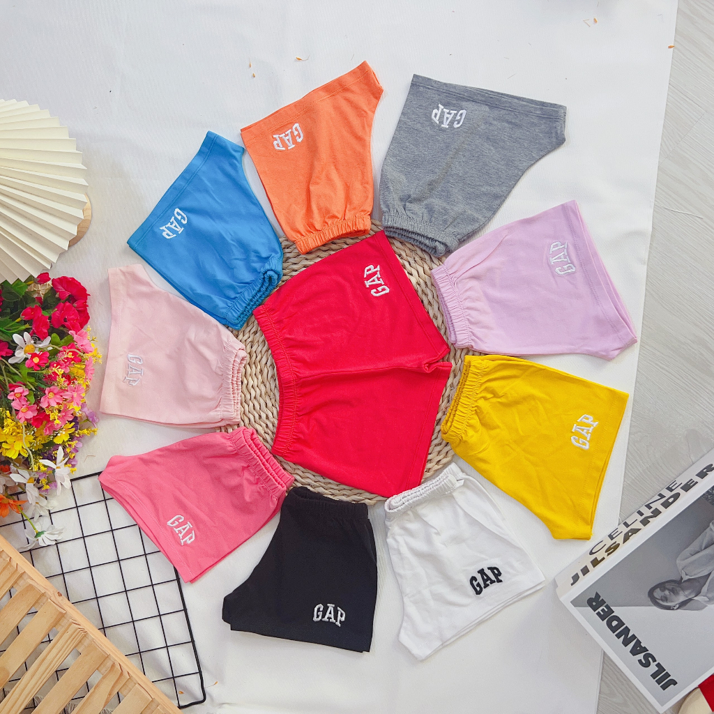 Quần đùi bé gái thêu logo chất cotton 100% co giãn 4 chiều vải xuất mềm và thấm hút mồ hôi cho bé từ 10-45kg