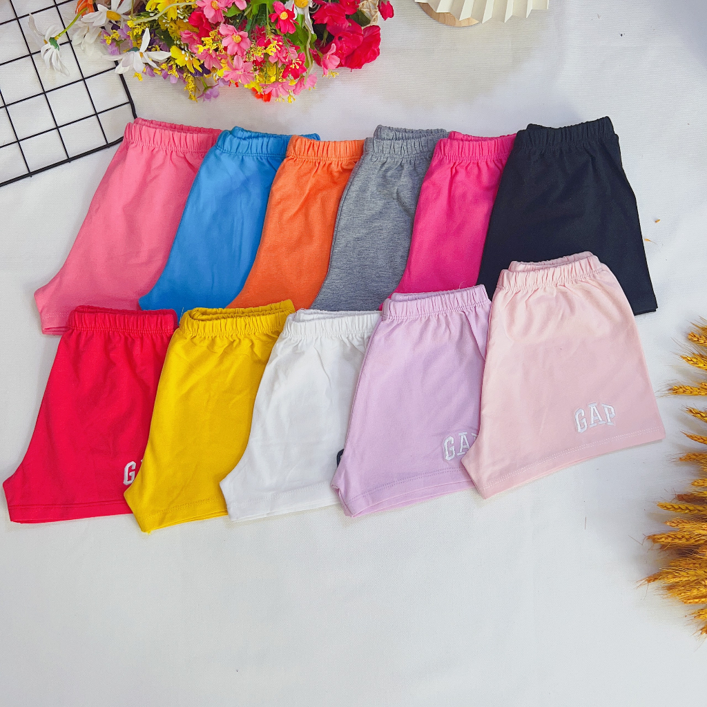 Quần đùi bé gái thêu logo chất cotton 100% co giãn 4 chiều vải xuất mềm và thấm hút mồ hôi cho bé từ 10-45kg