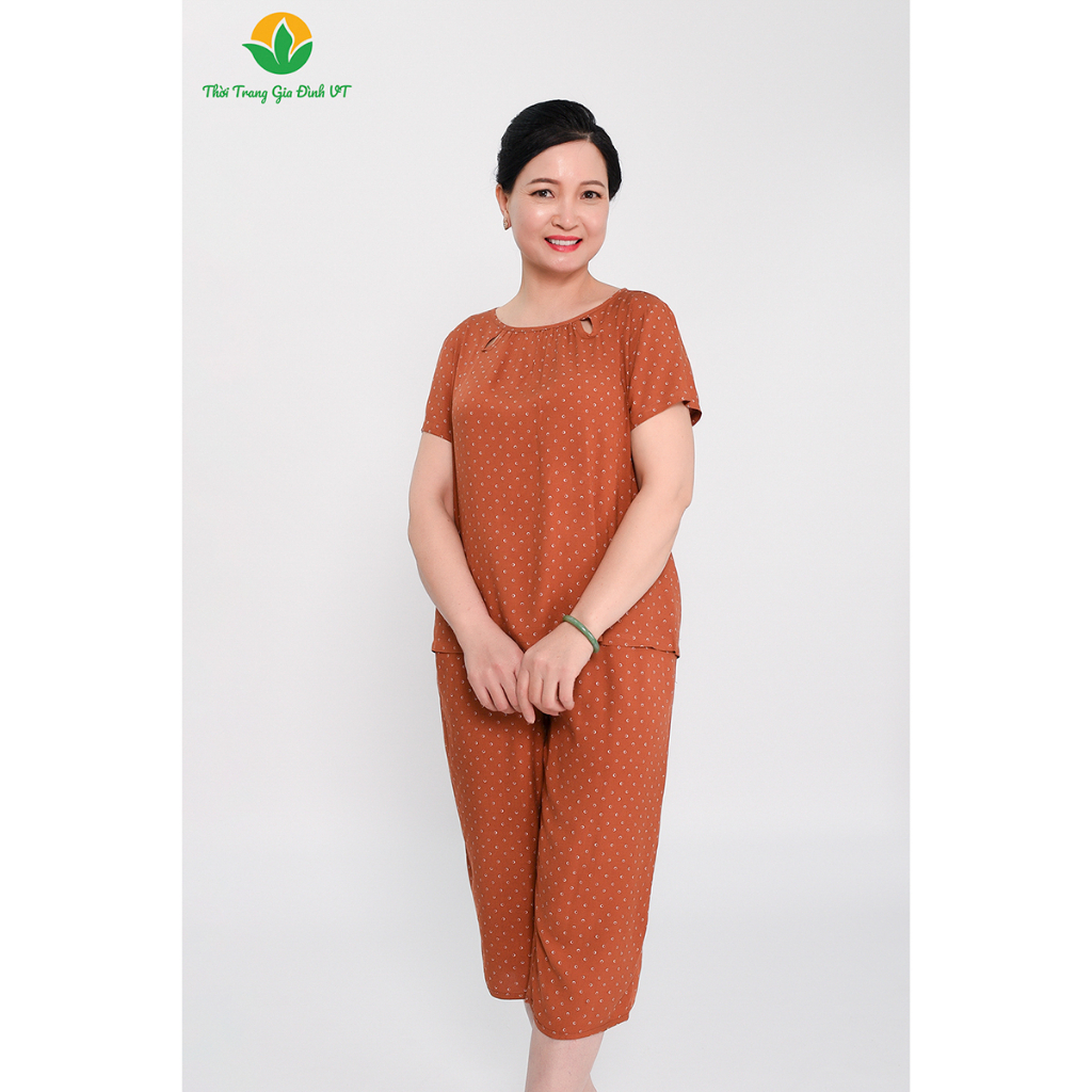 Bộ mặc nhà trung niên mùa hè Việt Thắng, quần lửng, áo cộc tay , chất lanh B06.2327