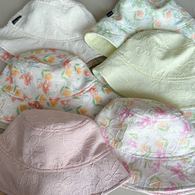 Nón Ngày Nào chất vải hoa xốp thêu, nón dây có thể tháo rời dây, nón 2 mặt không có dây, sẵn nhiều màu