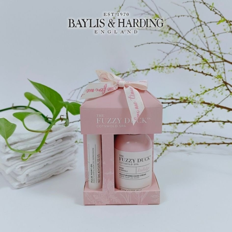 Bộ quà tặng 2 món chăm sóc da hương hoa hồng và Neroli - Baylis&Harding The Fuzzy Duck Cotswold Spa