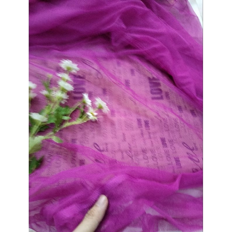 Vải tu tu hồng cánh sen lên đầm công chúa cực xinh 70k/1kg