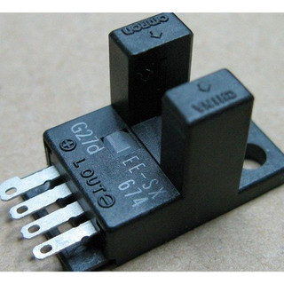 Cảm biến quang ee-sx674 omron