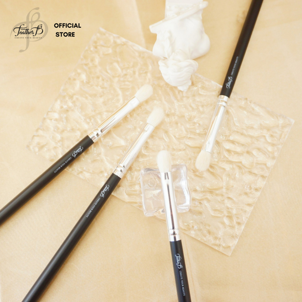 Feather B - M433 Cọ Tan Bầu Mắt Eye Shadow