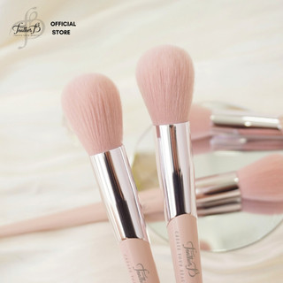 Cọ má hồng Feather B Blush Brush