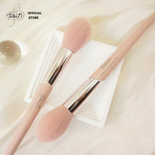 Cọ má hồng Feather B Blush Brush
