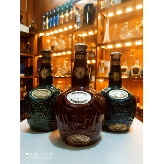 Vỏ chai rượu ngoại chivas 21 đời cổ,