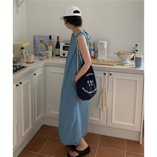 Đầm maxi jean sát nách thắt dây lưng - D834