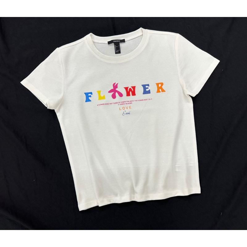 Áo thun baby tee cotton kem chữ FLOWER