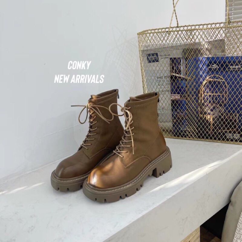 ￼Combat boots dây có khoá kéo