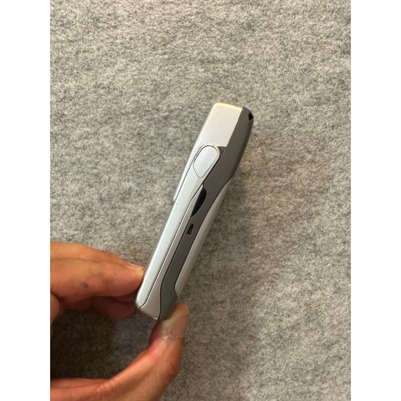 Điện thoại Nokia 6820 Bạc Chính hãng