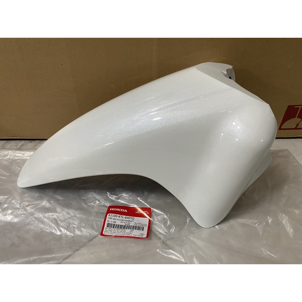 Dè (Chắn Bùn Trước) Wave 100 (Alpha "A") (2013 > 2017) Trắng Xanh Honda (61100KTL640YQ)
