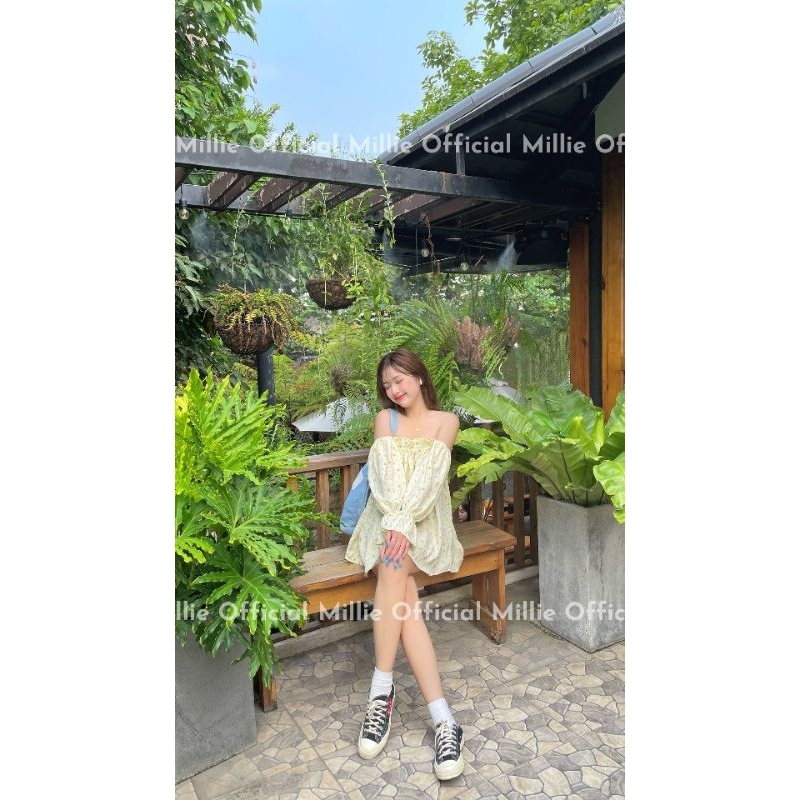 Áo trễ vai hoa nhí tay dài - Millie Official
