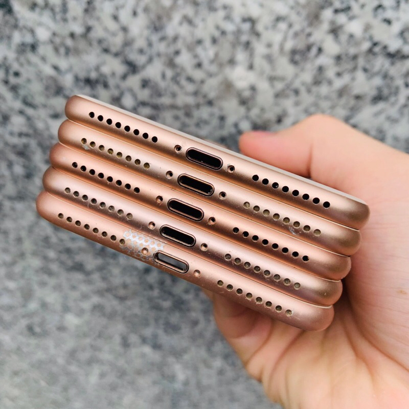 VỎ ZIN THÁO MÁY DÀNH CHO 8 PLUS MÀU VÀNG HỒNG ĐẸP 95%