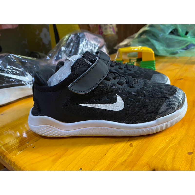 Giày Nike Free Size 31-19cm