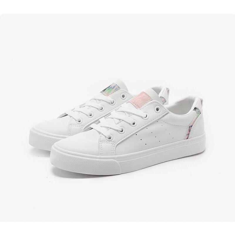 Giày thể thao nữ Dusto trắng mũi tròn buộc dây phong cách trẻ trung