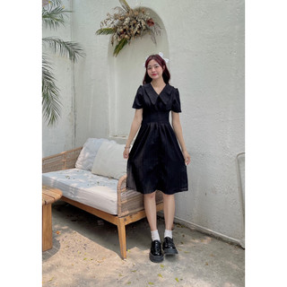 ĐẦM MIDI CỔ BẺ XẾP LY EO XOÈ