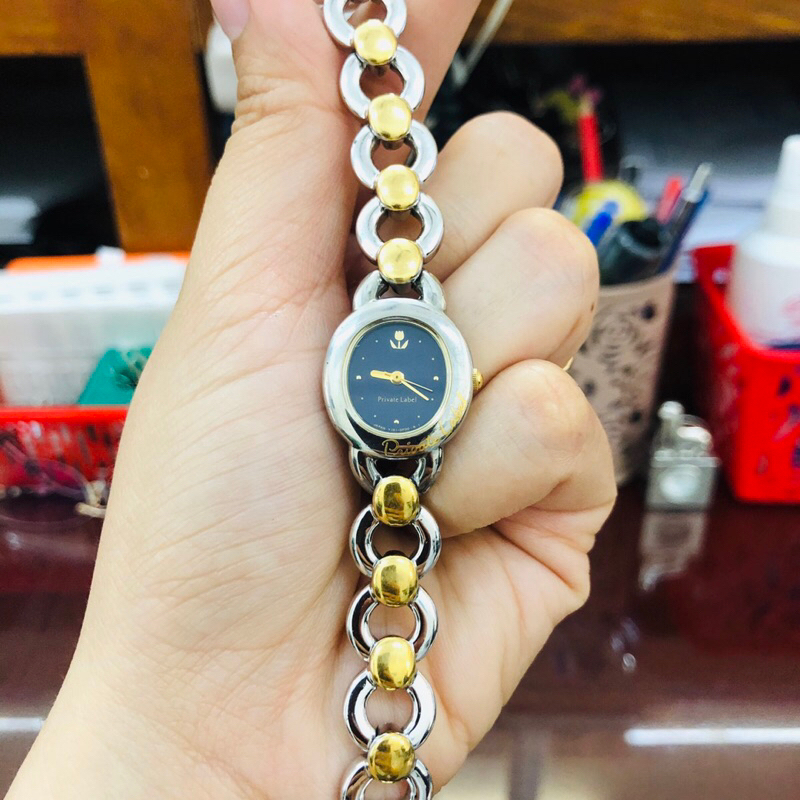 Đồng hồ nữ si nhật dáng lắc tay hiệu Private Label