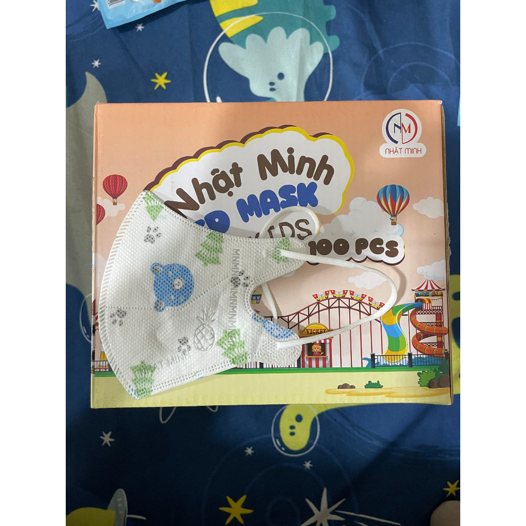 THÙNG 100 CÁI KHẨU TRANG TRẺ EM CAO CẤP ,3 LỚP KHÁNG KHUẨN DÀNH CHO BÉ 2 ĐẾN 10 TUỔI