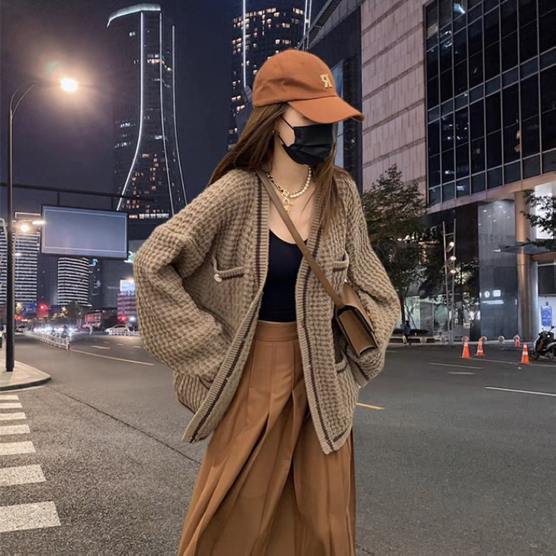 Áo cardigan len dáng rộng