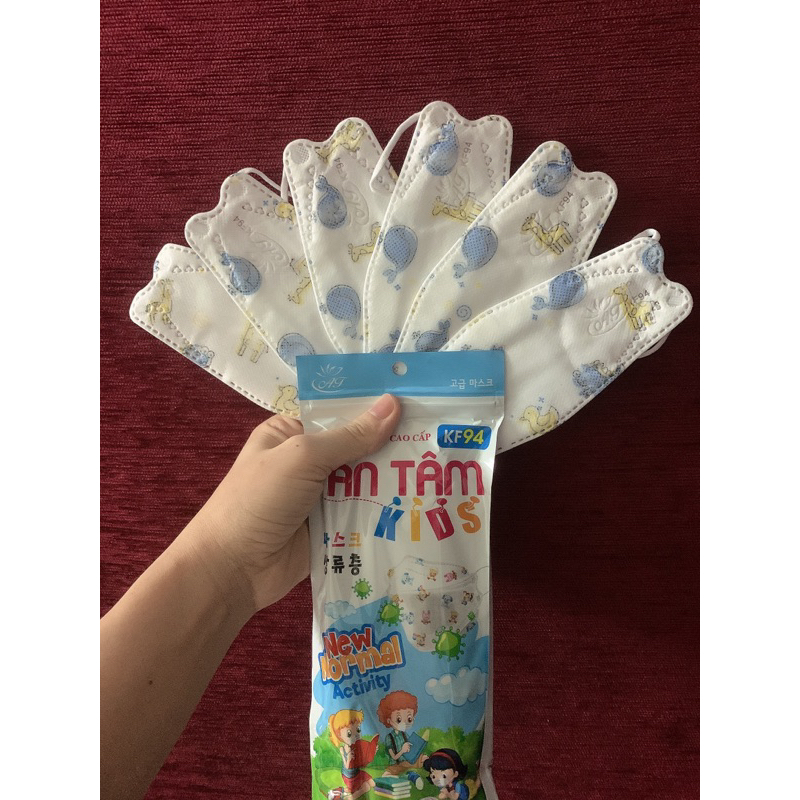 Khẩu trang KF94 trẻ em size 4-10 tuổi_Khẩu trang 4D Hoàng Dũng _ An Tâm _ Thịnh Phát KF94 em bé