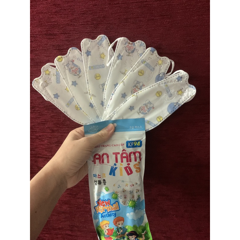 Khẩu trang KF94 trẻ em size 4-10 tuổi_Khẩu trang 4D Hoàng Dũng _ An Tâm _ Thịnh Phát KF94 em bé