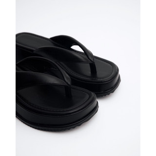 2460 - GIÀY NOAH PLATFORM THONG SANDALS